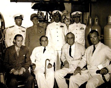 U.S. President Roosevelt and Brazilian President Getulio Vargas aboard USS Humboldt (AVP-21), 1943 (25132077365) photo