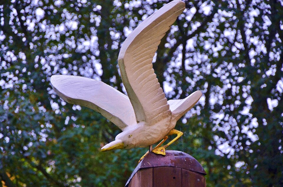 Symbol wood animal