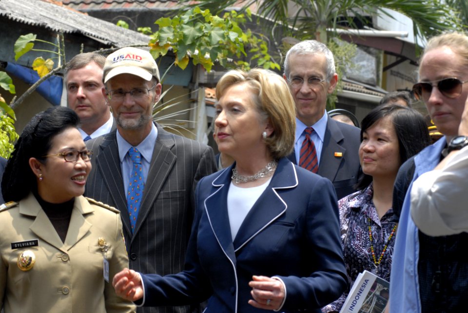 U.S. Secretary of State Visit to Petojo (4313546432)