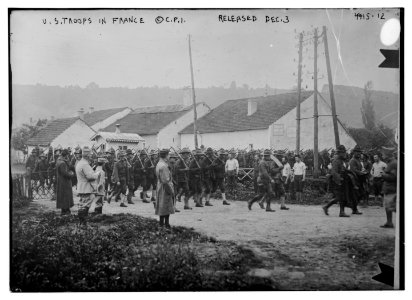 U.S. troops in France LCCN2014705931