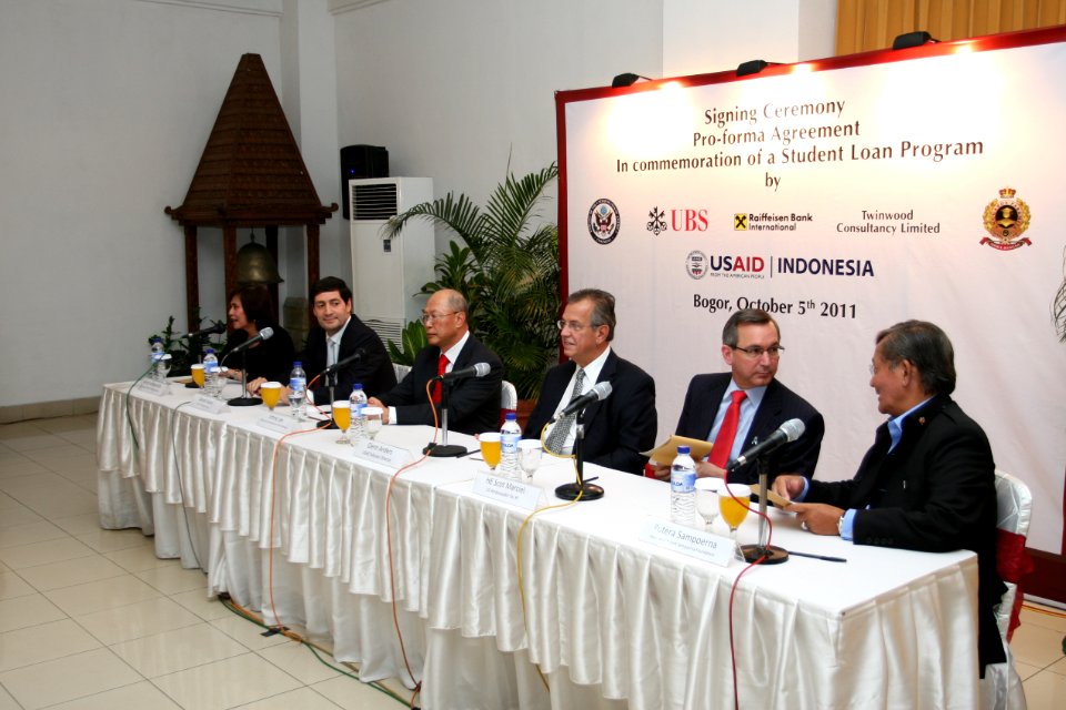 U.S. Supports Indonesian Students Who Wish to Study in the United States (6251976855)
