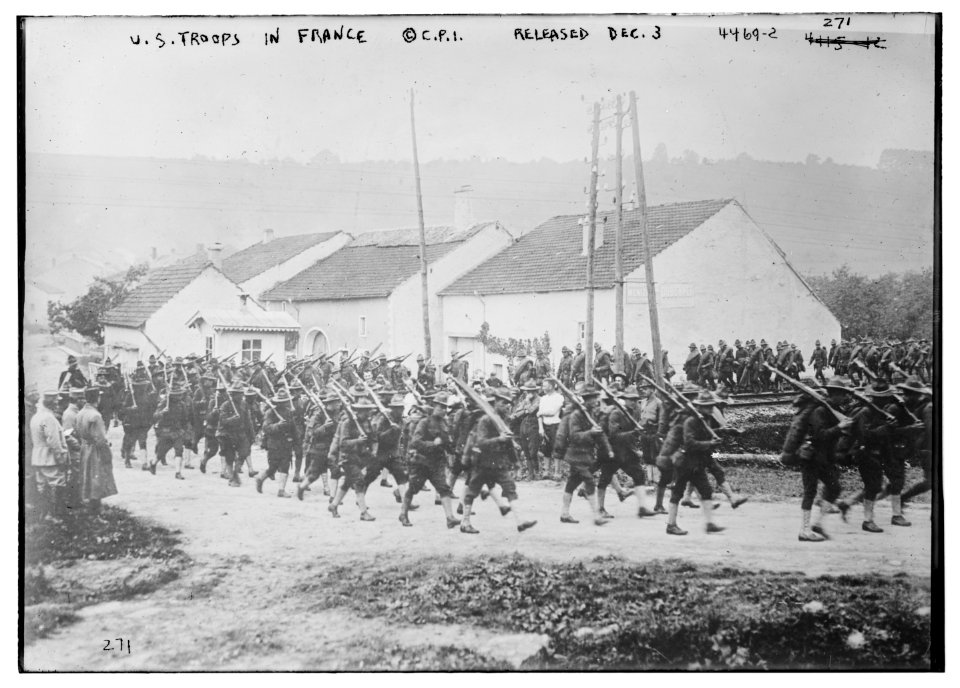 U.S. troops in France LCCN2014706255