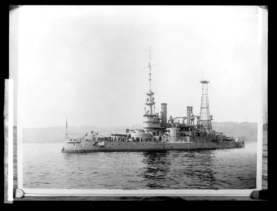 U.S.S. Massachusetts LCCN2016825882