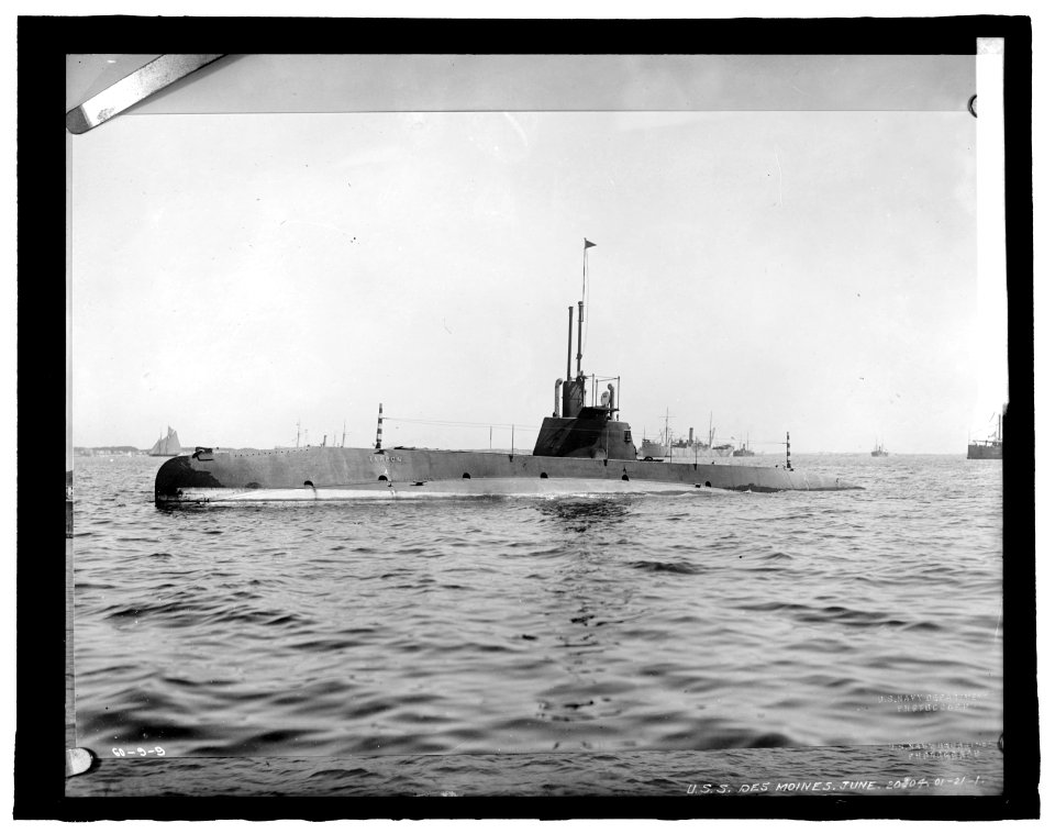U.S.S. Tarpon LCCN2016826035