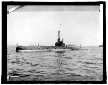 U.S.S. Tarpon LCCN2016826035