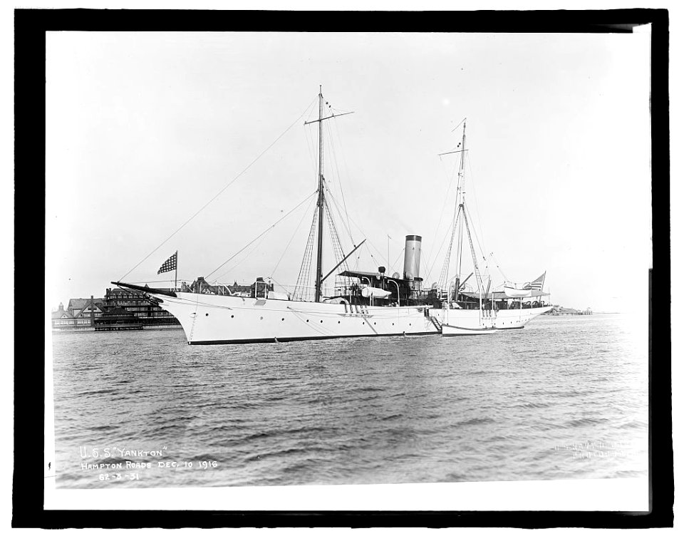 U.S.S. Yankton, Hampton Roads, (Virginia), Dec. 10, 1916 LCCN2016852834