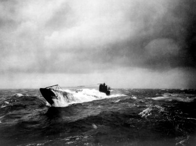 UB 148 at sea