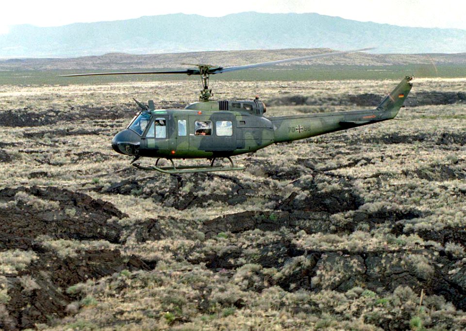 UH-1D 70-96 Alamogordo 1997