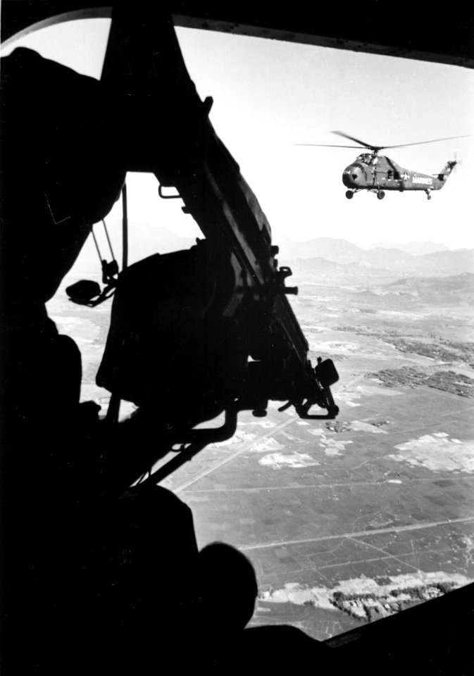 UH-34D door gun USMC Vietnam 1965