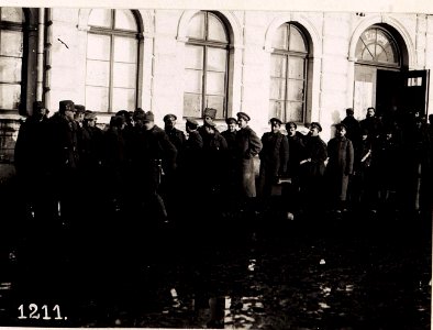 Ukrainische Offiziere am Bahnhof von Wladymir-Wolinskij. (BildID 15711610)