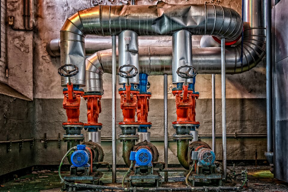 Boiler house lost places adjusting screw