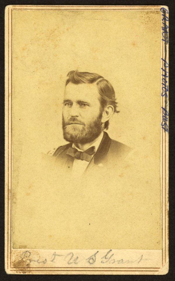 Ulysses S. Grant, head-and-shoulders portrait, facing left) - (...) & Joslyn, Photographers of the Army of the West LCCN2002716519