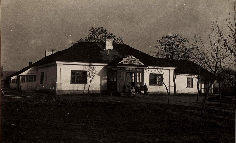 Ukrainische Schule in Wladimir Wolinsky (BildID 15703855)