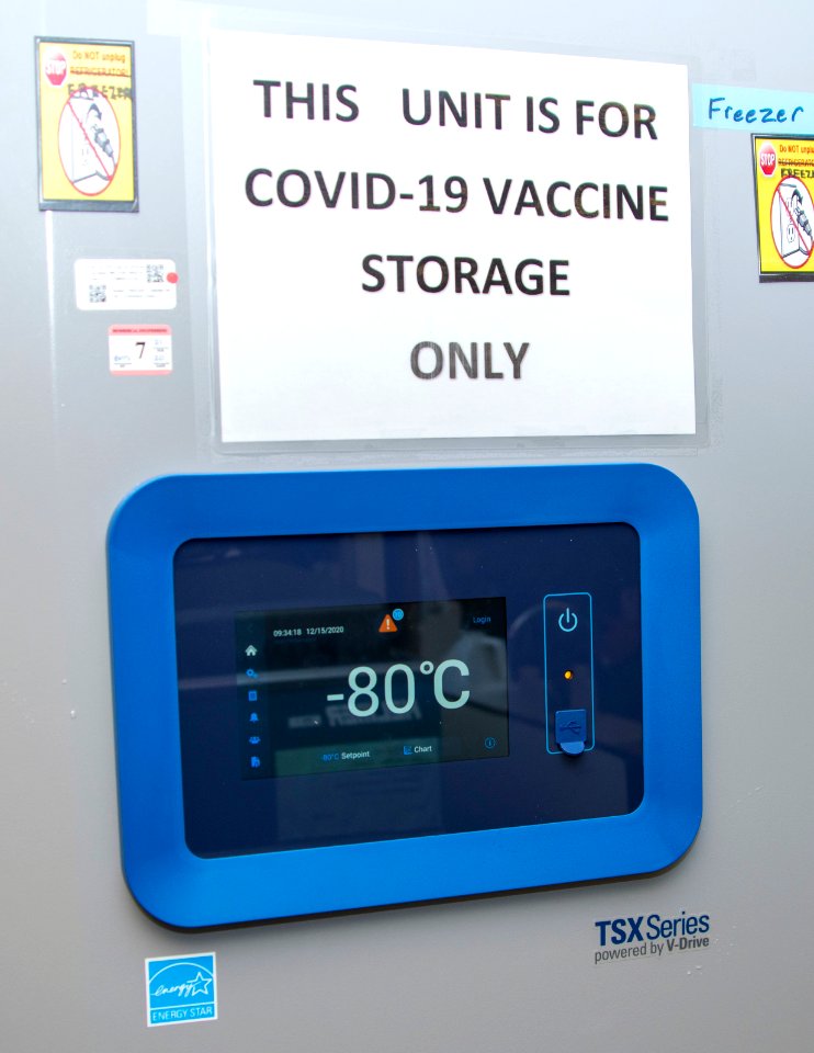 Ultracold storage (cropped)
