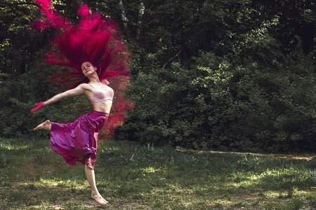 Paint dancer jump