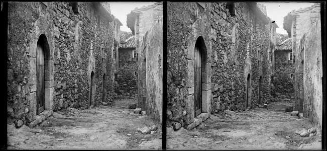 Un carrer del poble de Siurana o Siurana de Prades