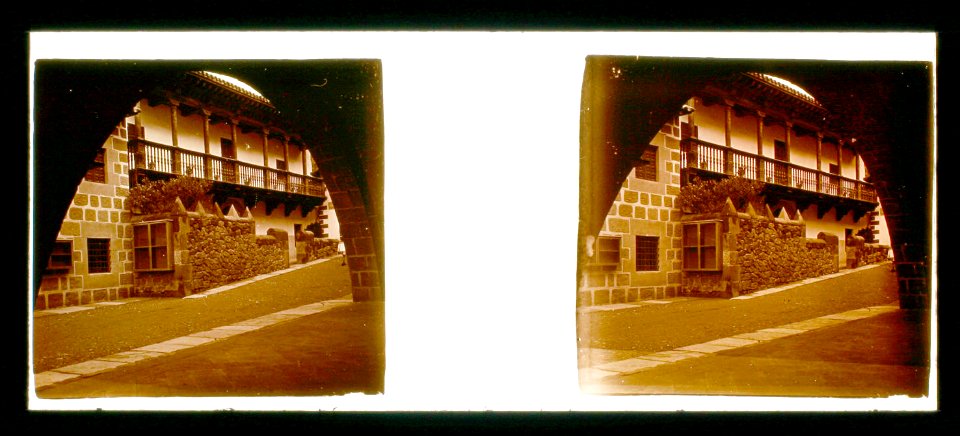 Un edifici del Poble Espanyol de Montjuïc