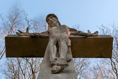 Outdoor statue cross