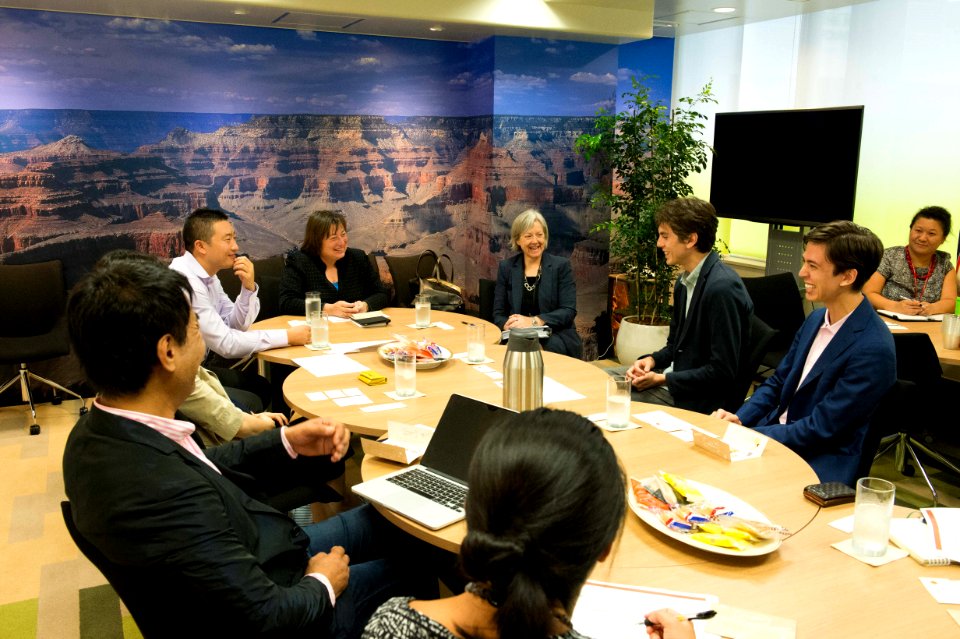 Under Secretary Novelli Engages Japanese Innovators - Flickr - East Asia and Pacific Media Hub (6)