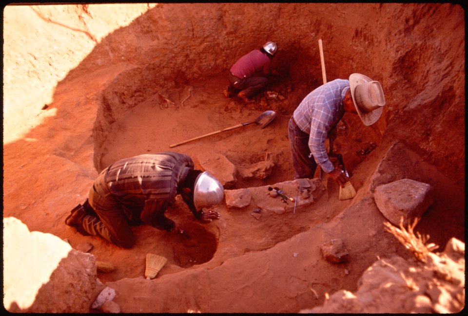 Under the Direction of Paul Frish, Skilled Navajo Workmen Perform Delicate Archaeological Operations. The Dig Is a Project of the Museum of Northern Arizona (4266495658)