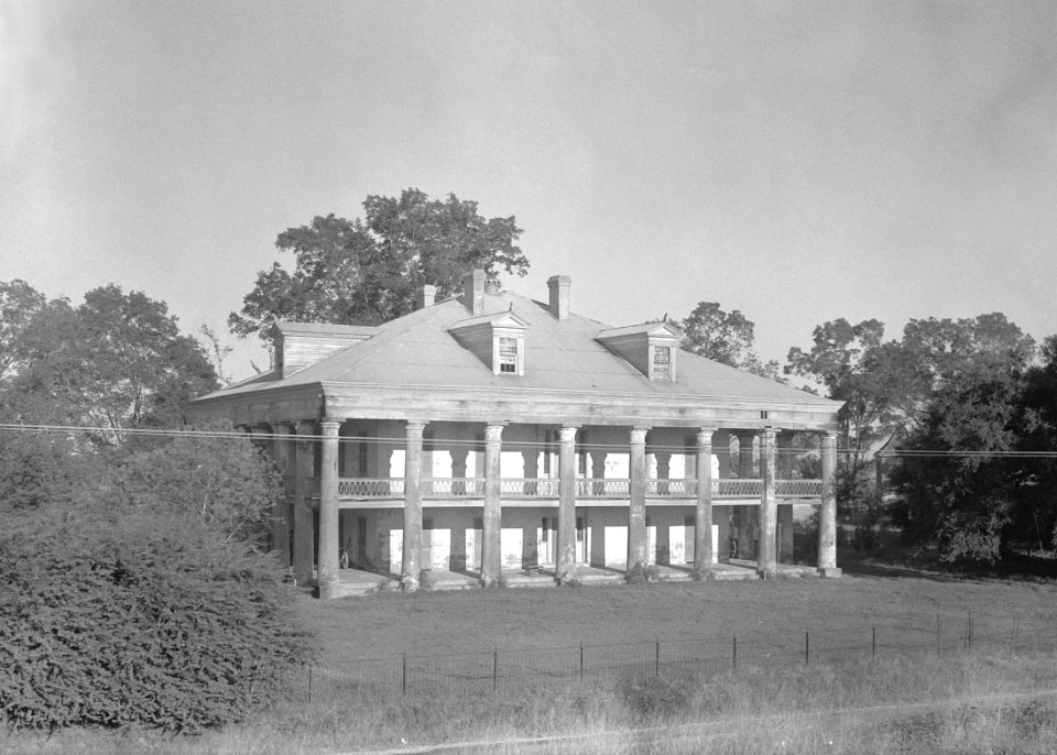 Uncle Sam Plantation 01