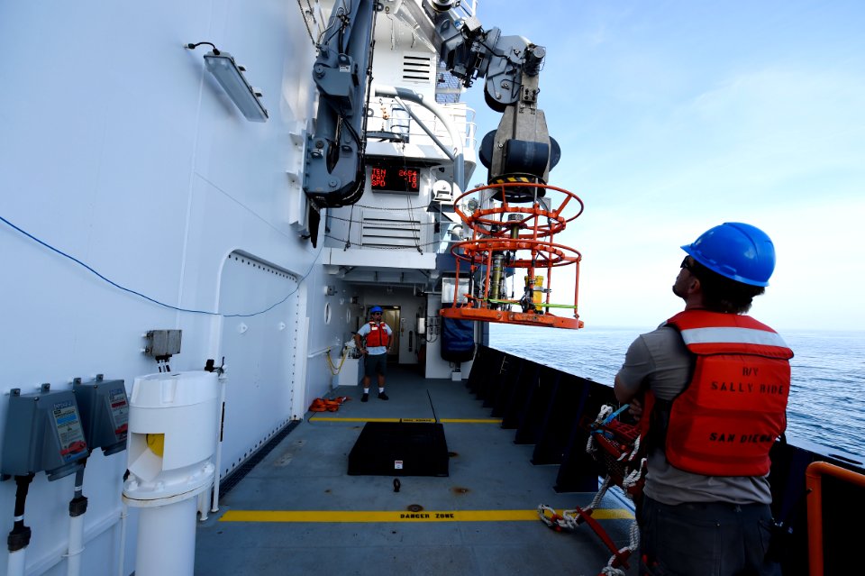 Underway on R-V Sally Ride 161214-N-PO203-021