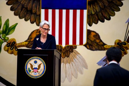 Under Secretary Sherman Addresses the Media in Tokyo - Flickr - East Asia and Pacific Media Hub (2)