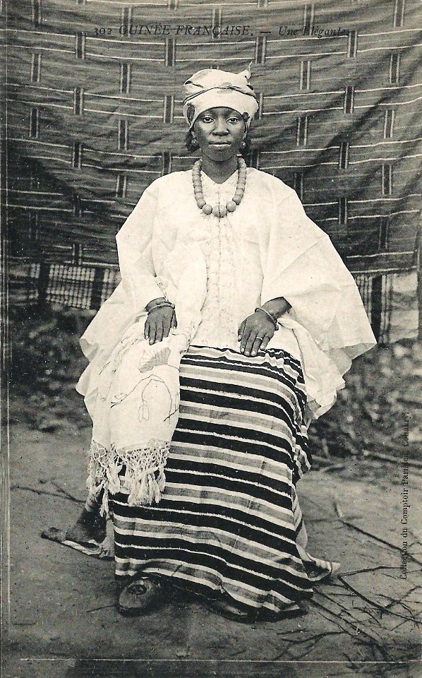 Une élégante (Guinée)