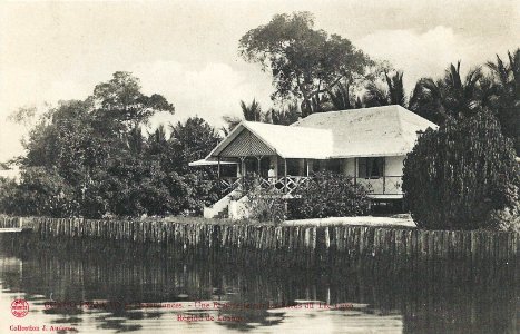 Une factorerie sur les bords du Lac Cayo-Région de Loango