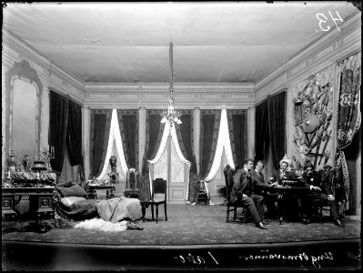 Ungdomsvänner, Dramatiska teatern 1902. Föreställningsbild - SMV - DrT059