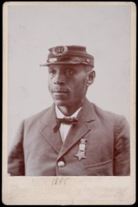 Unidentified African American Civil War veteran of G.A.R. Col. John W. Patterson Post no. 151 of Pittsburgh, Pennsylvania) - Edward Homann Jr., cor. 14th & Carson Sts., S.S., Pittsburg, Pa LCCN2017660649