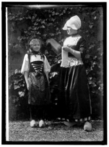 UNIDENTIFIED CHILDREN LOC hec.05134