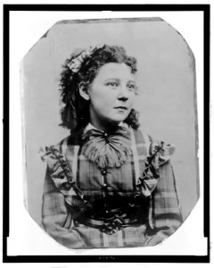 Unidentified girl in a plaid dress LCCN2006688341