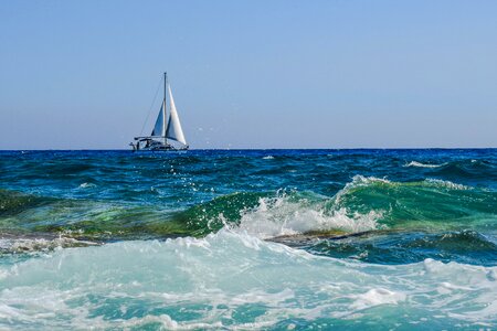 Foam motion boat