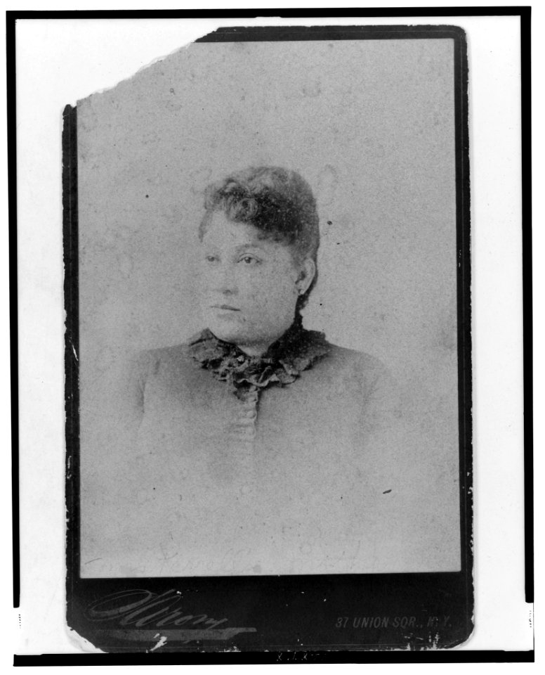 Unidentified woman, possibly Mary Church Terrell's mother, head-and-shoulders portrait, facing slightly left) - Sarony, 31 Union Sqr., N.Y LCCN2001699848