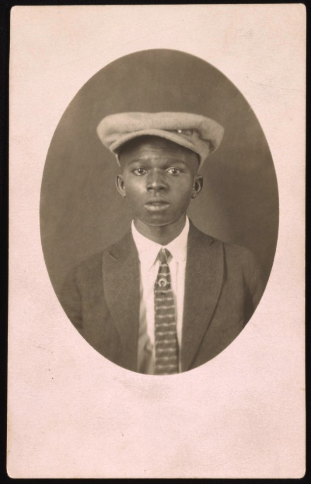 Unidentified young boy, head-and-shoulders portrait, facing front LCCN2015650002