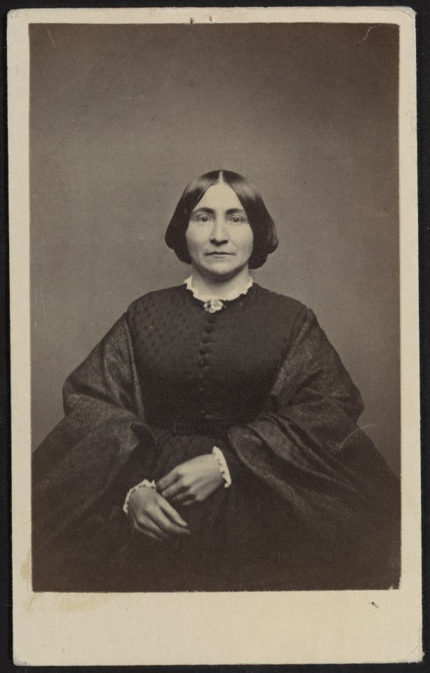 Unidentified woman, possibly a nurse, during the Civil War) - Bell & Brother, photographers, 480 Pennsylvania Av., Washington, D.C LCCN2012646192