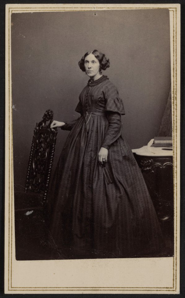 Unidentified woman, possibly a nurse, during the Civil War) - Brady's National Photographic Galleries, No. 352 Pennsylvania Av., Washington, D.C. & Broadway & Tenth Street, New York LCCN2012646196