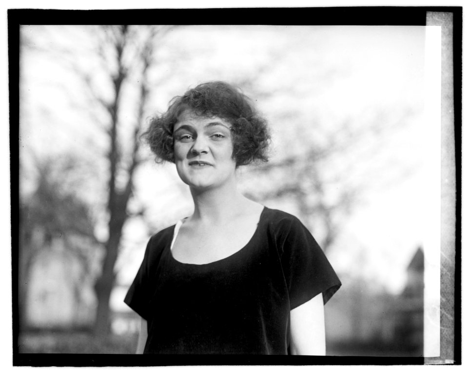 Unidentified woman LOC npcc.05706