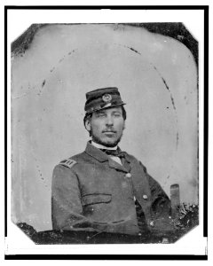 Unidentified Union officer, half-length portrait, facing front LCCN2003679635