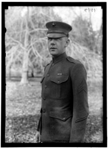 UNIFORMS- SERGEANT, MARINE CORPS LOC hec.09921