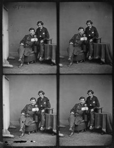 Union officer and friend - NARA - 525300