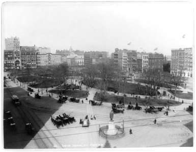 Union Square, New York City, from southwest LCCN2004670883
