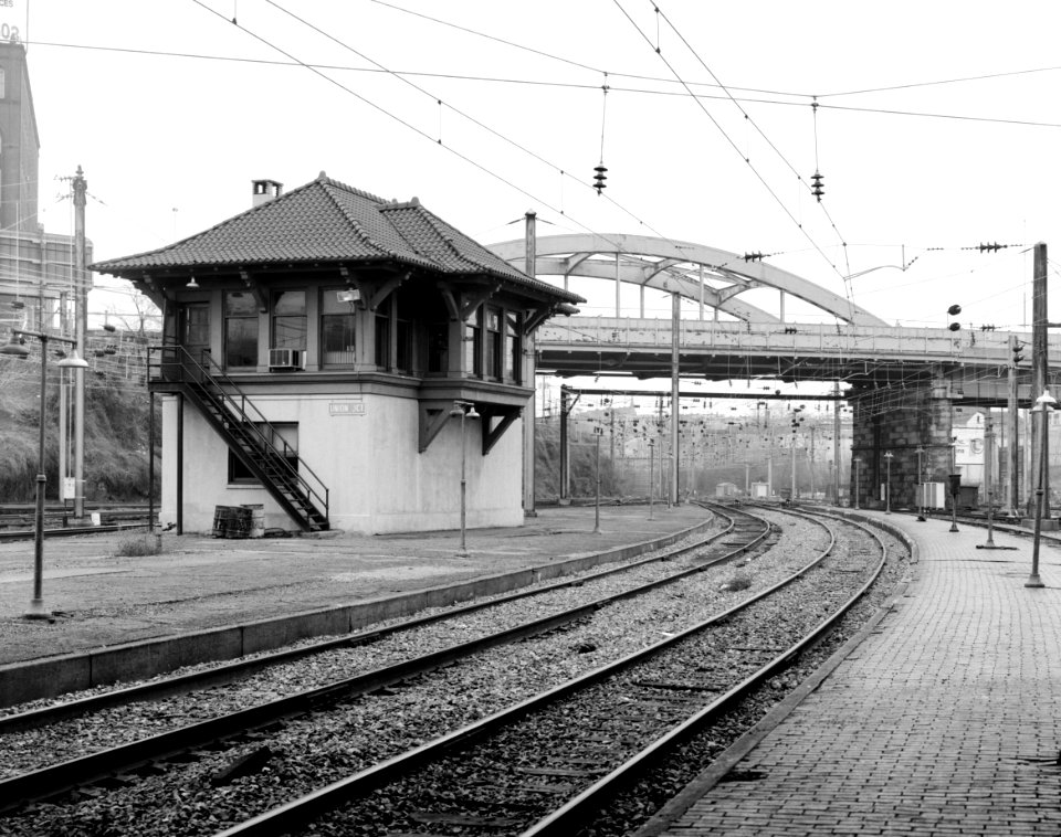 Union Jct Tower Baltimore 1983b