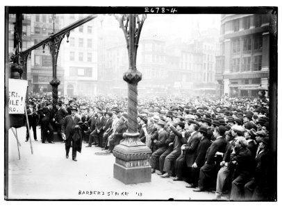 Union Square, New York. J.J. Ettor speaking to striking barbers - Photo by Bain News Service LCCN2014692881