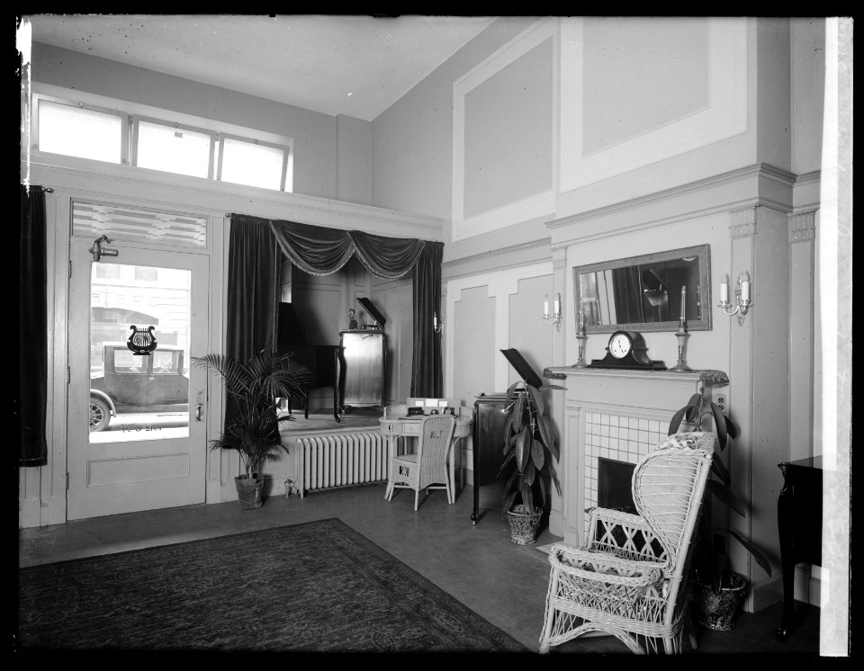 United Phonograph Stores, 1312 S St., (Washington, D.C.) LCCN2016823912