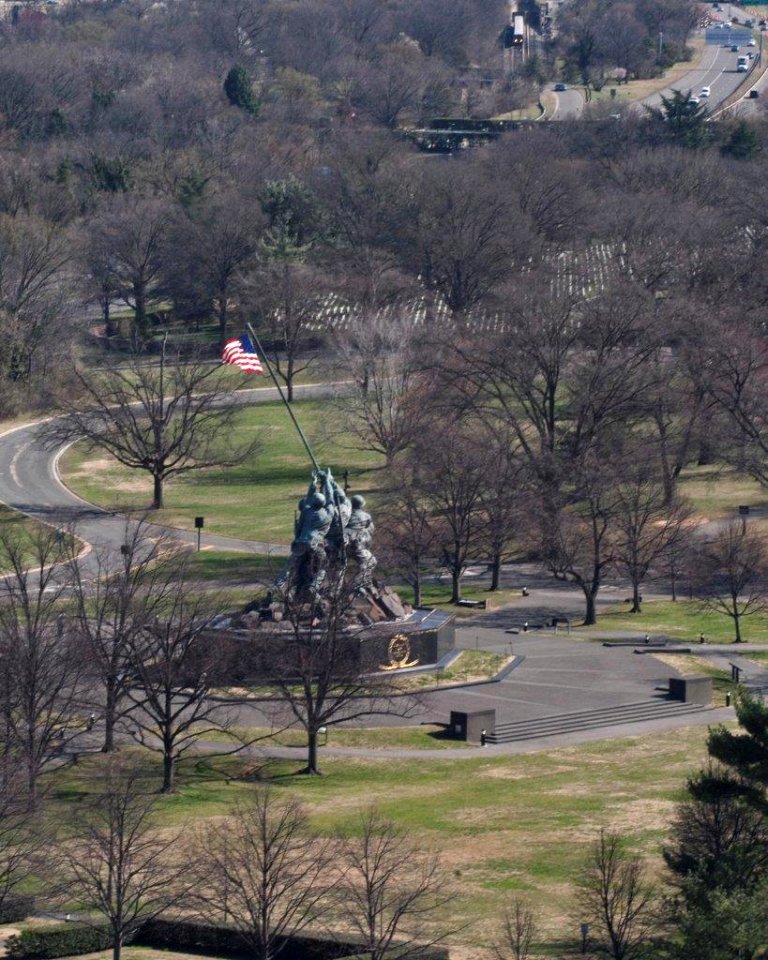 United States Marine Corps War Memorial (32390814394)