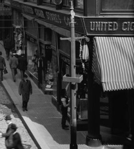 UnitedCigar BromfieldSt ca1910 Boston byDetroitPubCo LC 4a22598a detail