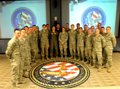 University of Tennessee Air Force ROTC cadets receive Joint Task Force Civil Support mission brief 140320-N-VJ282-035