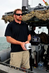 Unmanned Underwater Vehicle operations 130501-N-CG436-141